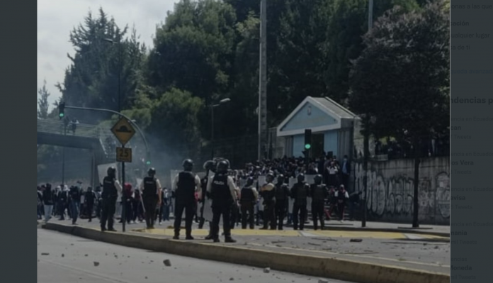 Protestas Colegio Montúfar
