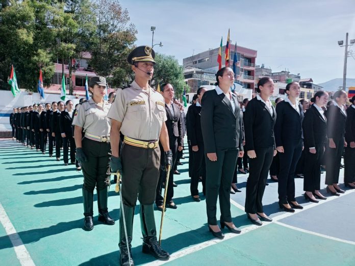 Cadetes en fila