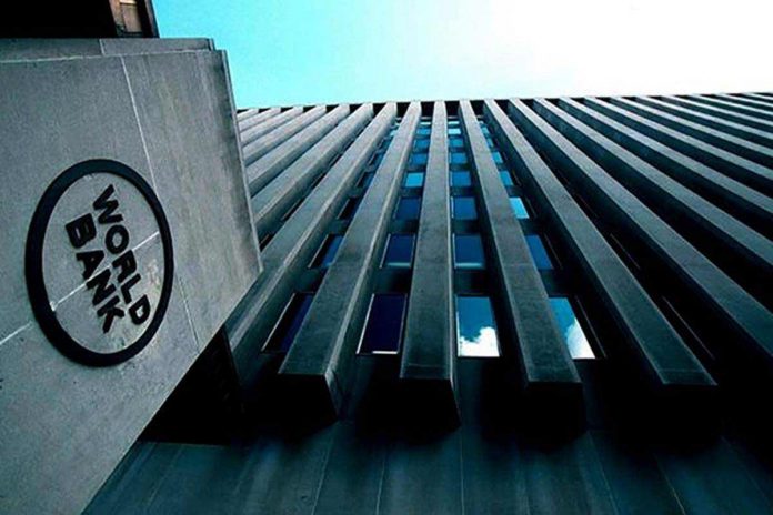 El Banco Mundial firma segundo préstamo para Ecuador en 2022.
