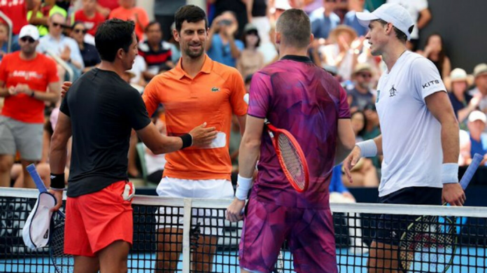 El tenista ecuatoriano, Gonzalo Escobar, venció a Novak Djokovic en juego de dobles