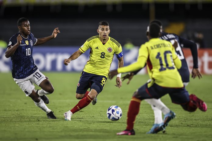 La “Mini Tri” sigue sin sumar puntos en la tabla de posiciones del hexagonal final