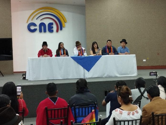 Guillermo Churuchumbi presentó documentos al Consejo Nacional Electoral que acreditan su victoria en las pasadas elecciones del 29 de abril.