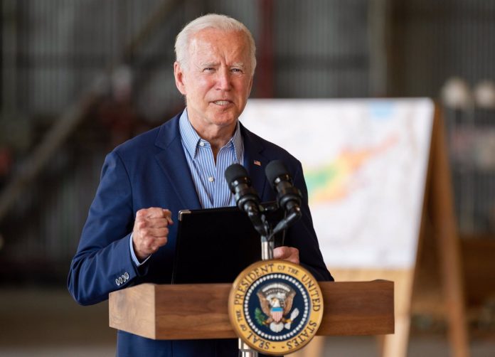 El gobierno de Biden anunció este jueves nuevas medidas para ayudar a la población sin hogar del país.