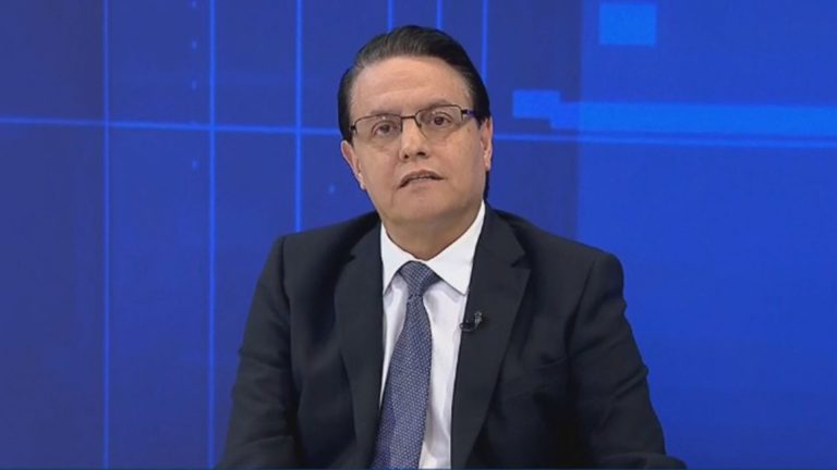 Se confirma el binomio de Fernando Villavicencio para las elecciones presidenciales de agosto