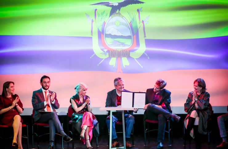 El presidente Lasso firmó la ley de fomento Audiovisual que asegura impulsará la inversión en el cine ecuatoriano.