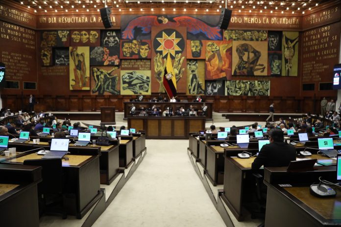 La Asamblea Nacional debatió el proyecto de Ley de Solidaridad Nacional. La normativa busca fortalecer la lucha contra el crimen organizado.