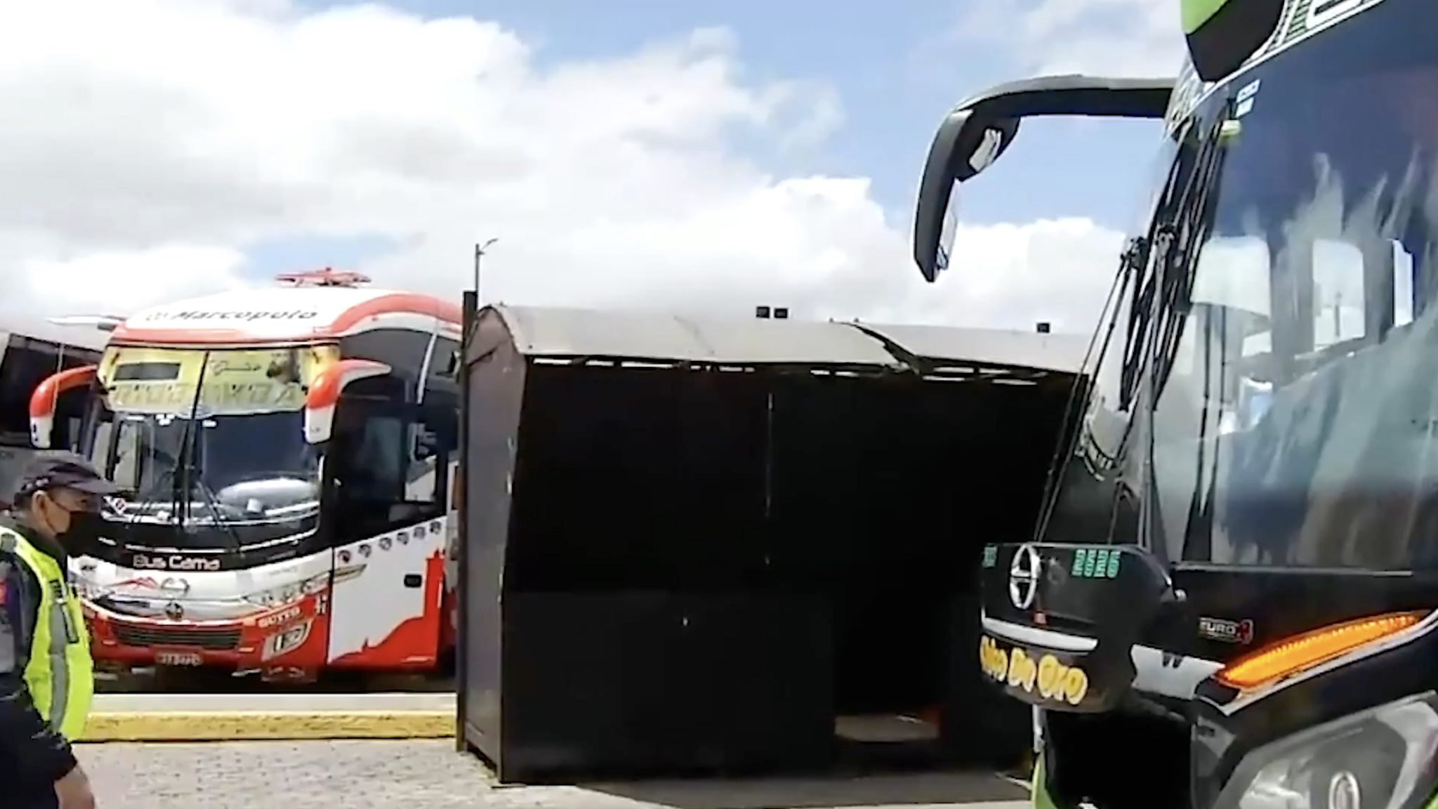 Reducción del 14 % en siniestros de tránsito con buses públicos en ...